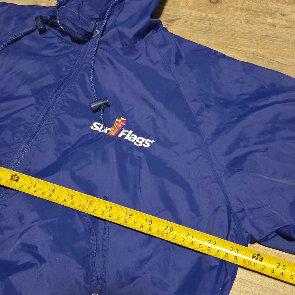 Vintage Six Flags Windbreaker Jacket Blue Size Small Embroidered Logo Hooded New - Picture 8 of 9